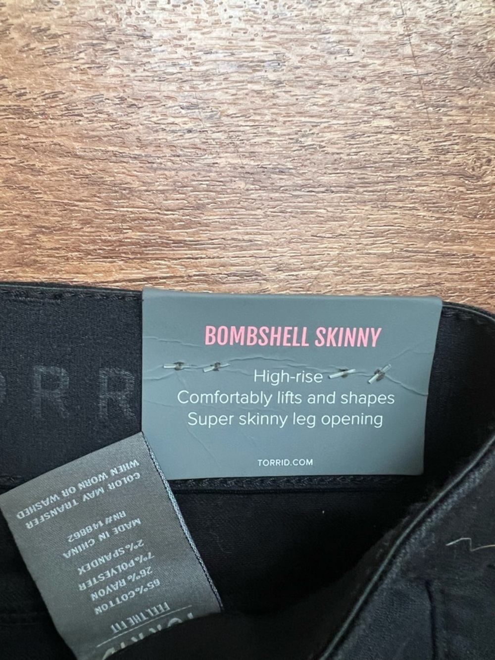 Torrid Bombshell Skinny Jeans 24S Black High Rise Distressed Stretch Plus Size - Picture 5 of 12